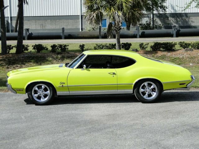 Oldsmobile Cutlass 1970 image number 6