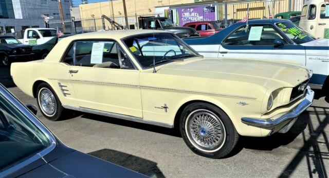 Ford Mustang 1966 image number 16