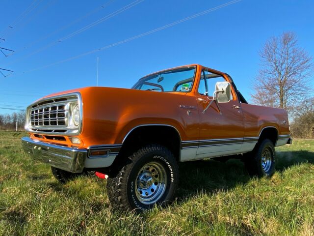 Dodge Ramcharger 1976 image number 15