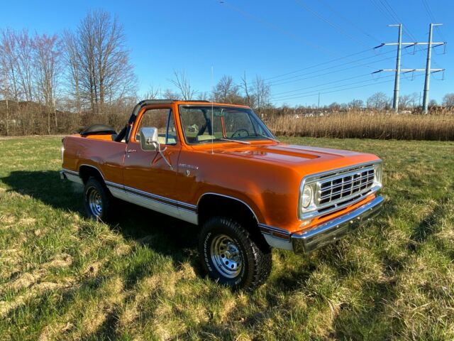 Dodge Ramcharger 1976 image number 16