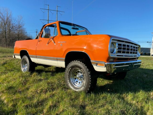 Dodge Ramcharger 1976 image number 2