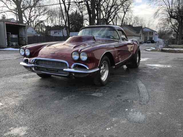 Chevrolet Corvette 1961 image number 10