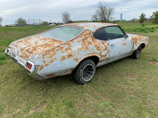 Oldsmobile Cutlass 1972 image number 18