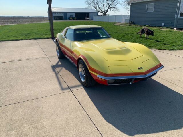 Chevrolet Corvette 1971 image number 16