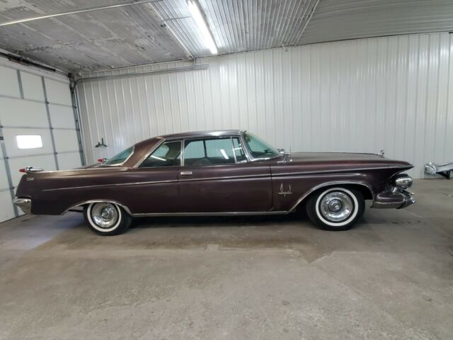 Chrysler Imperial Crown 1962 image number 0