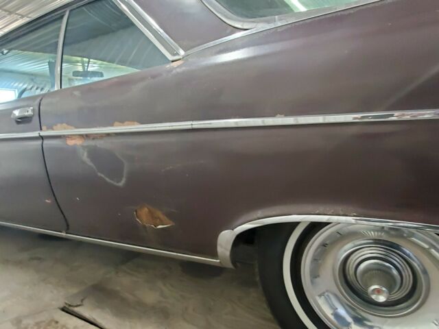 Chrysler Imperial Crown 1962 image number 12