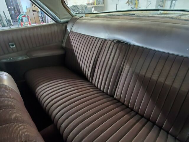 Chrysler Imperial Crown 1962 image number 15