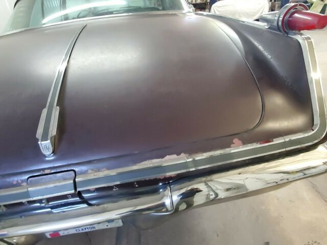 Chrysler Imperial Crown 1962 image number 33