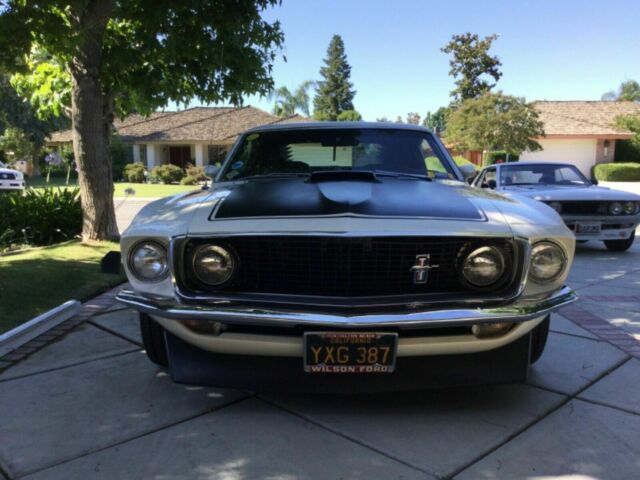 Ford Mustang 1969 image number 23