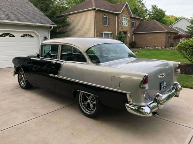 Chevrolet Bel Air/150/210 1955 image number 1