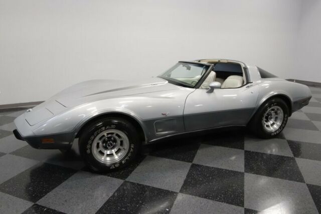 Chevrolet Corvette 1978 image number 6