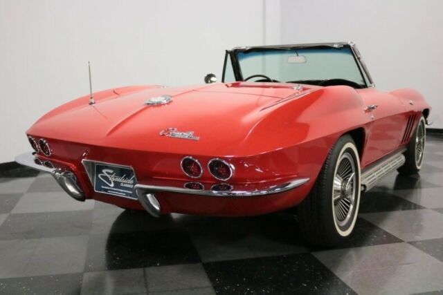 Chevrolet Corvette 1965 image number 12