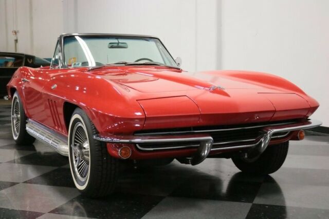 Chevrolet Corvette 1965 image number 18