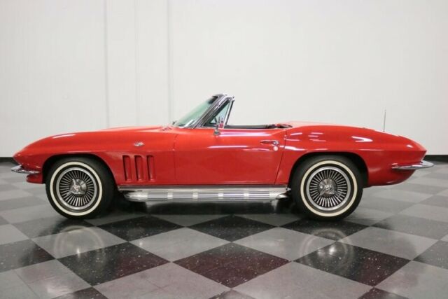 Chevrolet Corvette 1965 image number 2