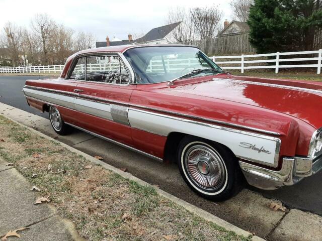 Oldsmobile Starfire 1962 image number 40