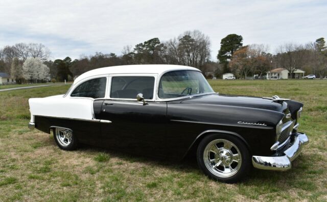 Chevrolet Bel Air/150/210 1955 image number 16