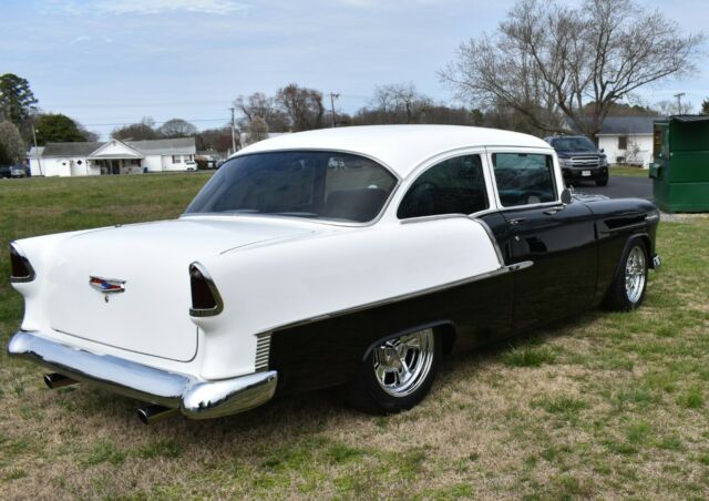 Chevrolet Bel Air/150/210 1955 image number 24