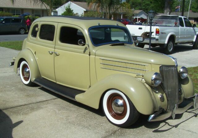 Ford 4 dr. trunkback 1936 image number 27