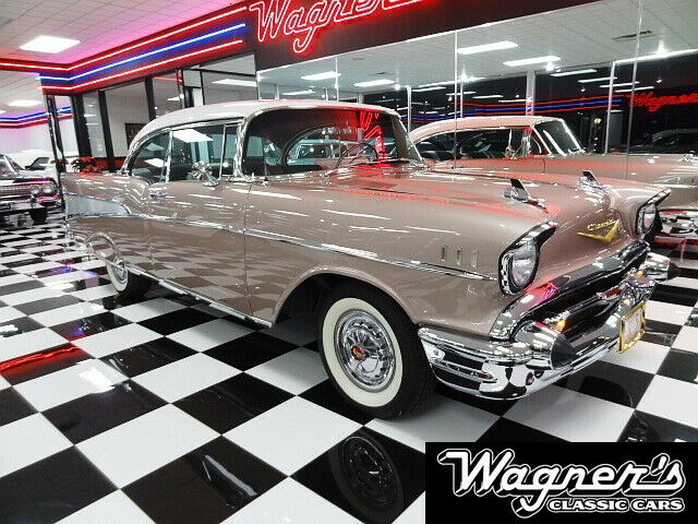 Chevrolet Bel Air/150/210 1957 image number 14