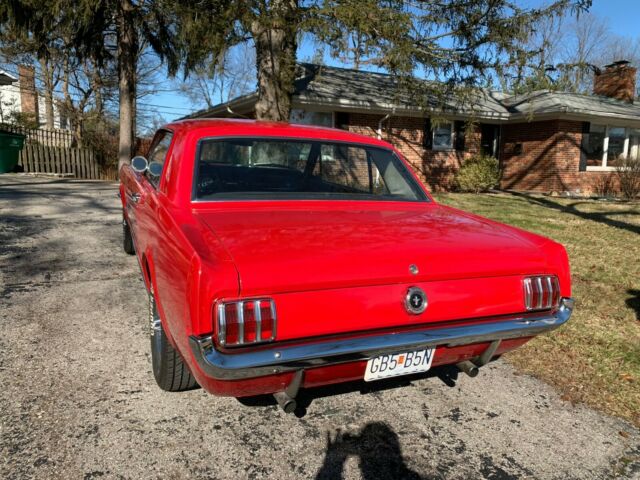 Ford Mustang 1965 image number 25