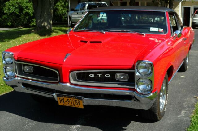 Pontiac GTO 1966 image number 0