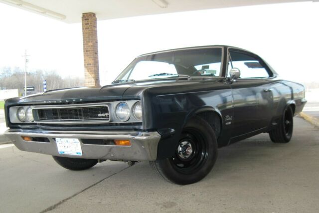 Plymouth Road Runner 1968 image number 21