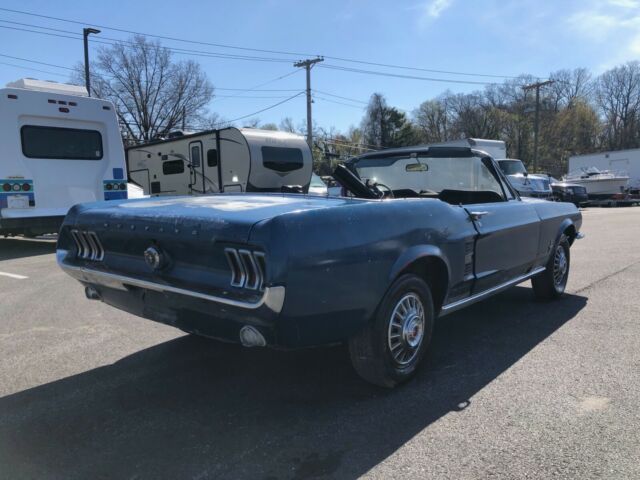 Ford Mustang 1967 image number 14