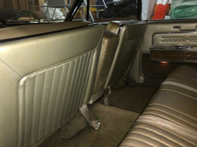 Lincoln Continental 1966 image number 29