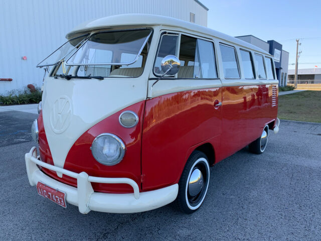 Volkswagen Bus/Vanagon 1975 image number 0