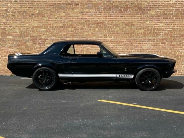 Ford Mustang 1967 image number 14