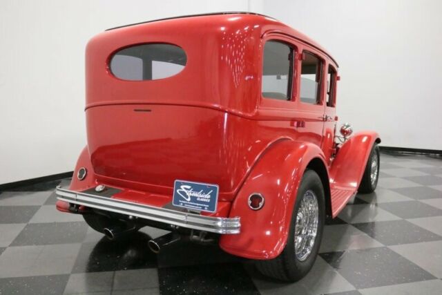 Plymouth 4 Door Sedan 1932 image number 12