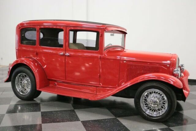 Plymouth 4 Door Sedan 1932 image number 16