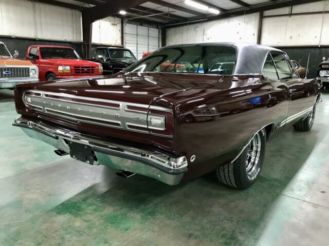 Plymouth GTX 1968 image number 28