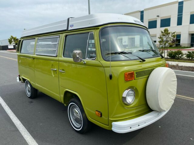 Volkswagen Bus/Vanagon 1979 image number 18