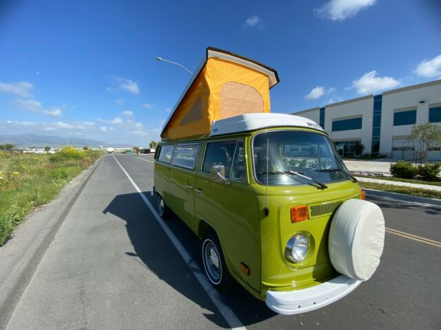 Volkswagen Bus/Vanagon 1979 image number 22