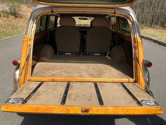 Chevrolet Tin Woodie Wagon 1950 image number 18