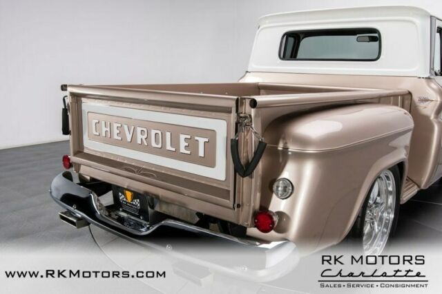 Chevrolet C-10 1963 image number 21