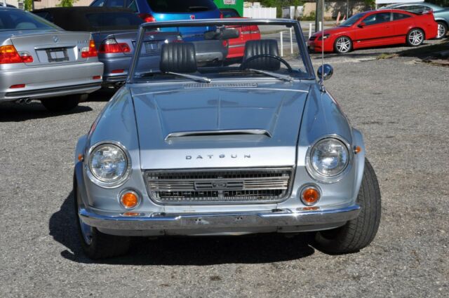 Datsun 2000 Roadster 1969 image number 1