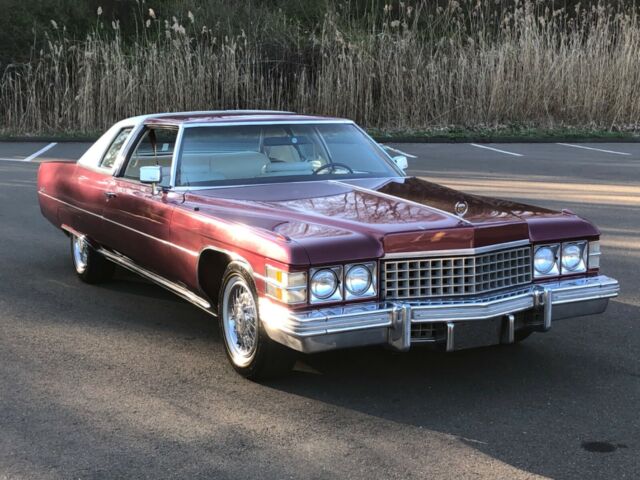 Cadillac DeVille 1974 image number 0