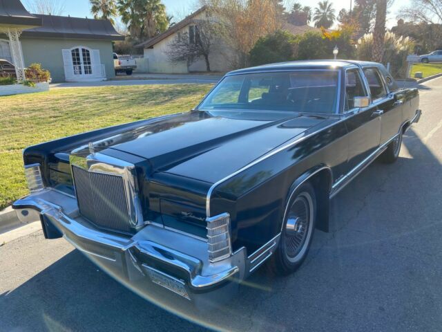 Lincoln Continental 1979 image number 0