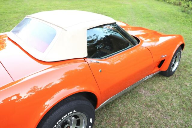 Chevrolet Corvette 1975 image number 5