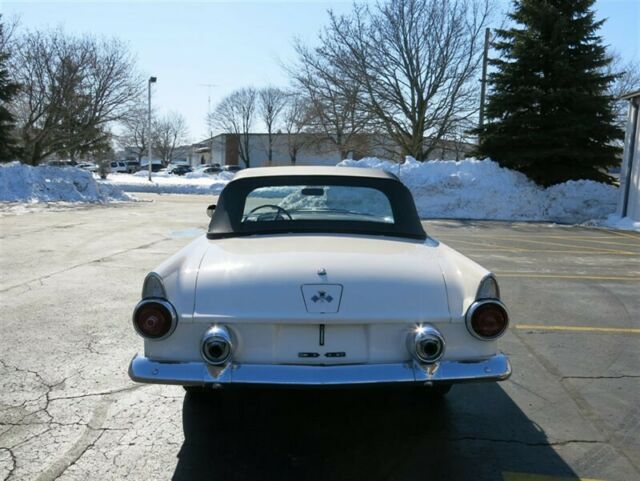 Ford Thunderbird, 1955 image number 31