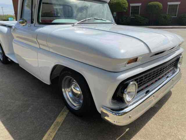 Chevrolet Stepside Pickup 1963 image number 10