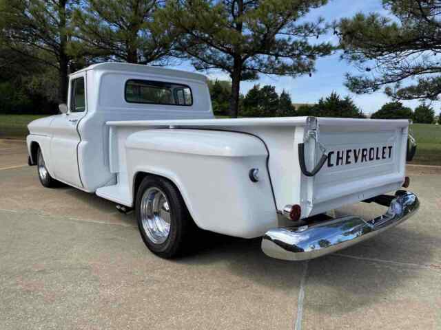 Chevrolet Stepside Pickup 1963 image number 2