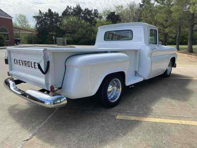 Chevrolet Stepside Pickup 1963 image number 27