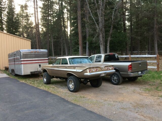 Chevrolet Impala 1961 image number 14