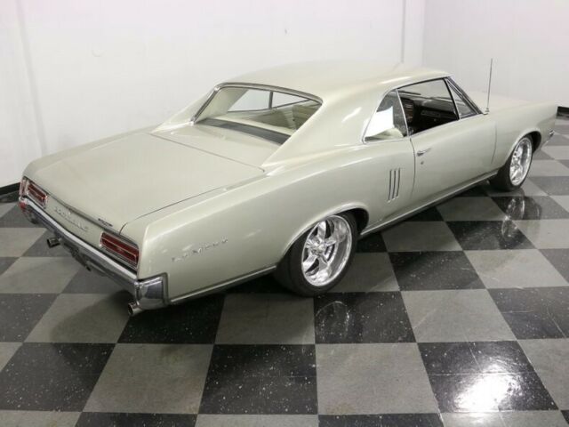 Pontiac Le Mans 1967 image number 19