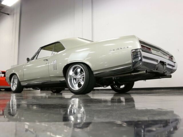 Pontiac Le Mans 1967 image number 39