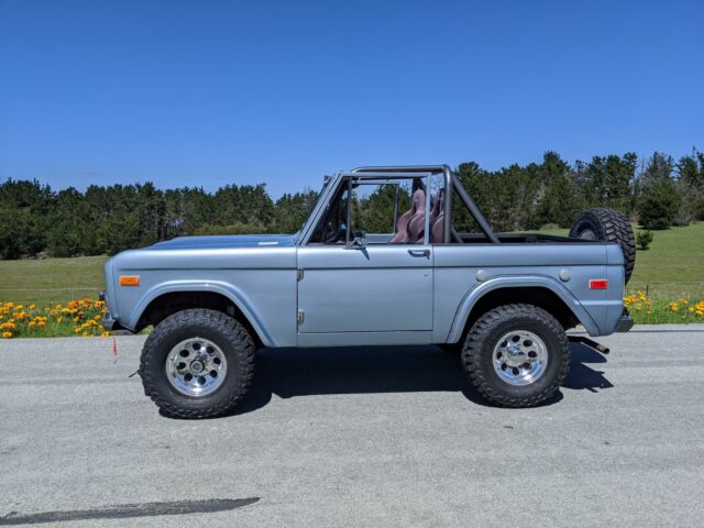 Ford Bronco 1973 image number 14