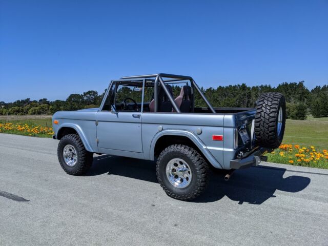 Ford Bronco 1973 image number 16